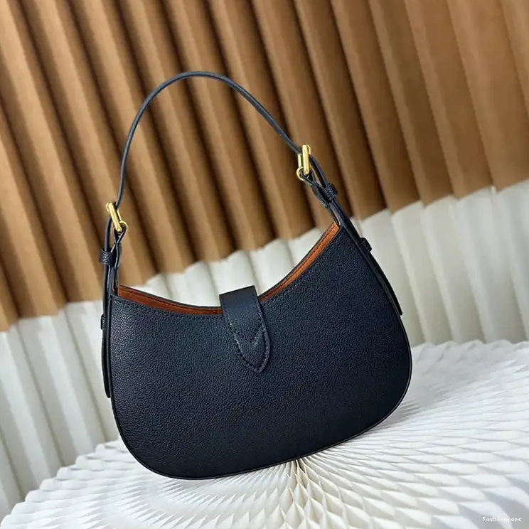 Fashionrepsfam ru Bags 2407YZ0213 LV 0711